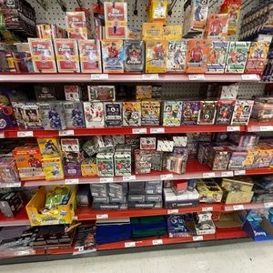 15 CARD NBA/ NFL MYSTERY REPACK!